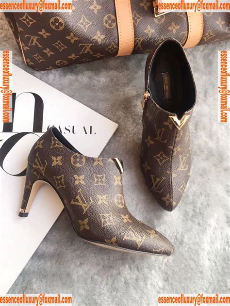 fake womens louis vuitton shoes|Louis Vuitton knock off boots.